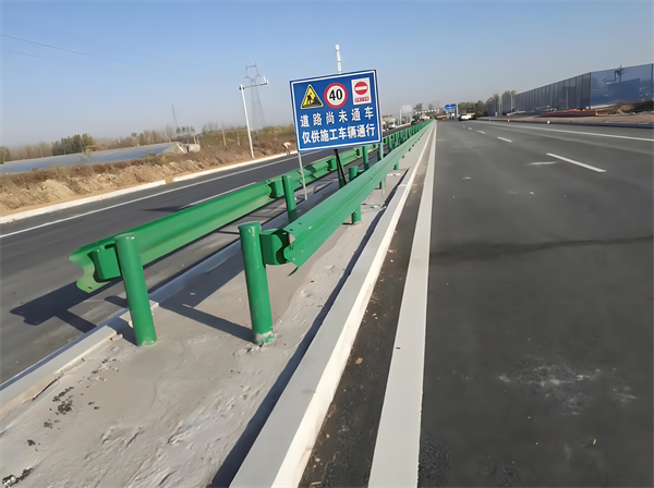 黔东南公路护栏守护安全横跨多个行业的应用